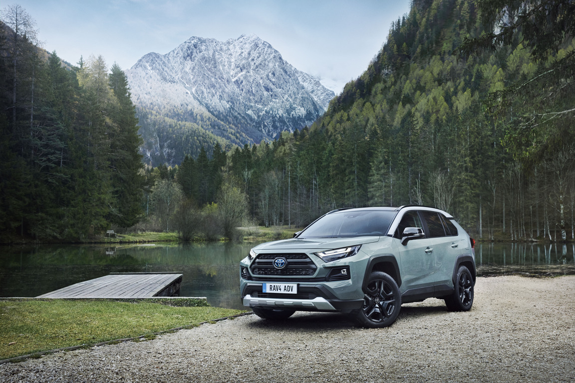 TOYOTA RAV4 ADVENTURE IERADIES BALTIJAS TIRGŪ
